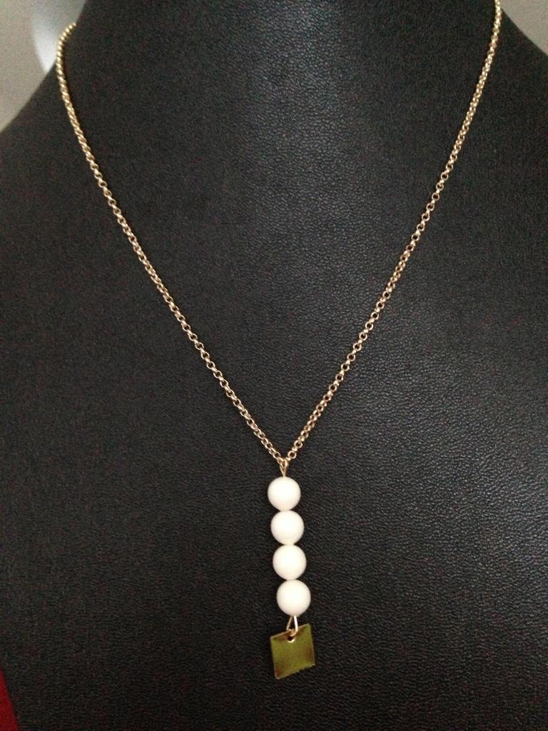 Collier perles nacrées Swarovski à 27€