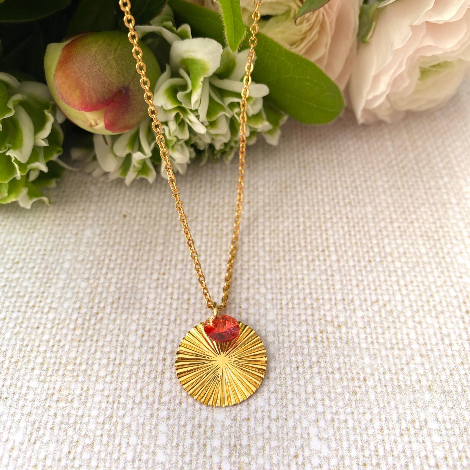 Collier ras-le-cou pendentifs rayon et cristal