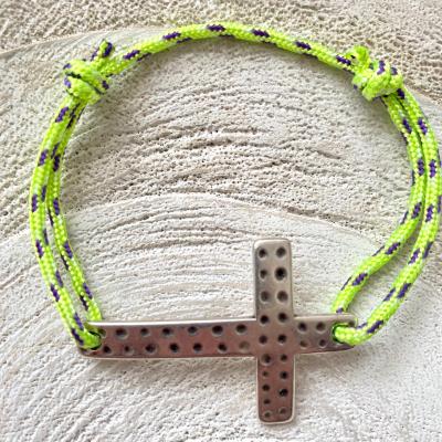 Bracelet croix et corde de parachute