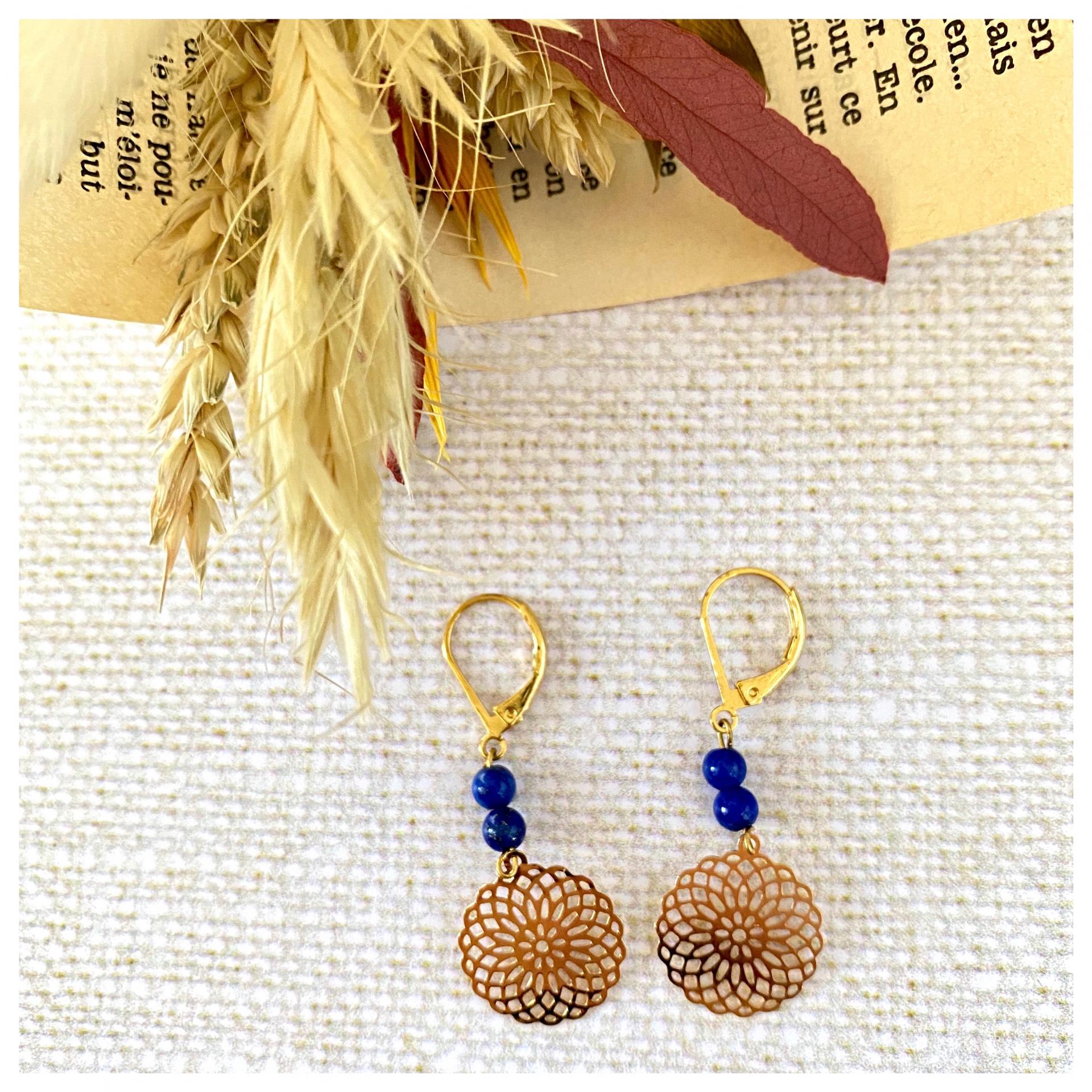 Boucles d'oreilles perles naturelles et filigrane rond en plaqué or
